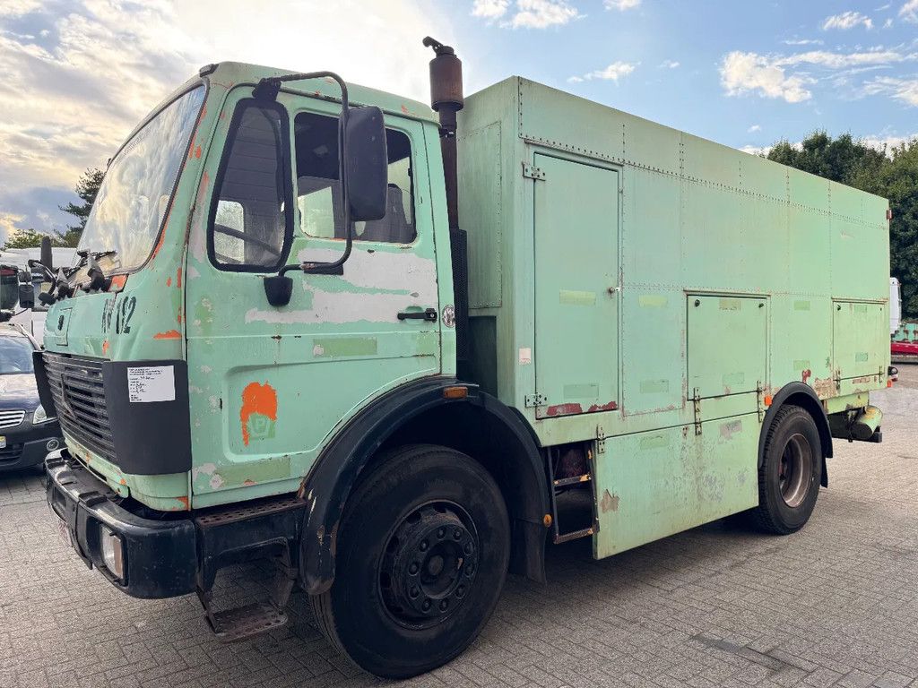 Mercedes-Benz 1617 **BELGIAN TRUCK-6CYL-FULL STEEL**