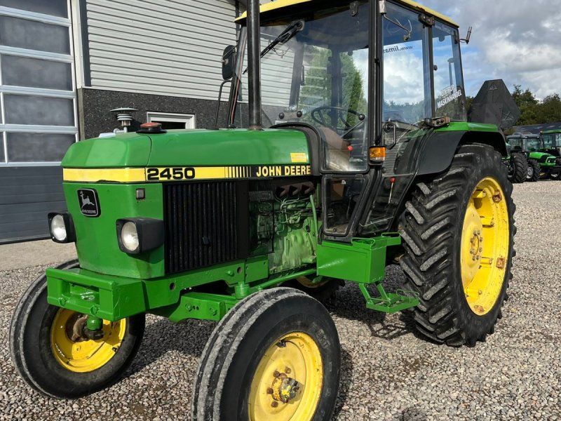 John Deere 2450 Med servostyring