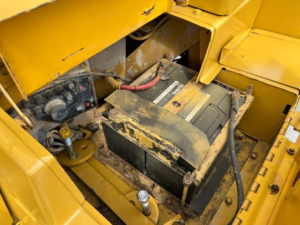 CAT D6H XL