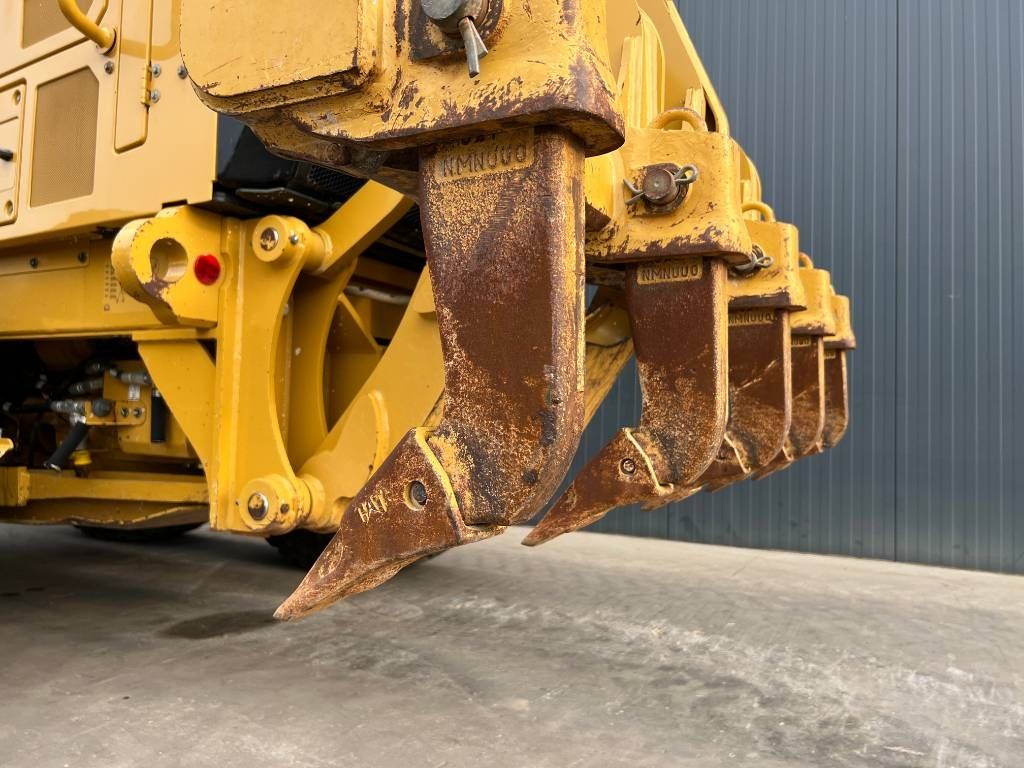CAT 140M3