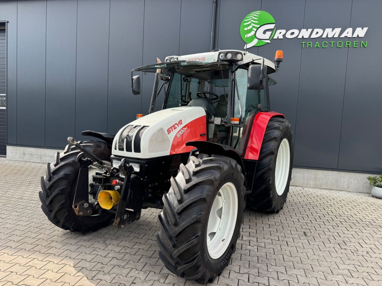 Steyr 9100M