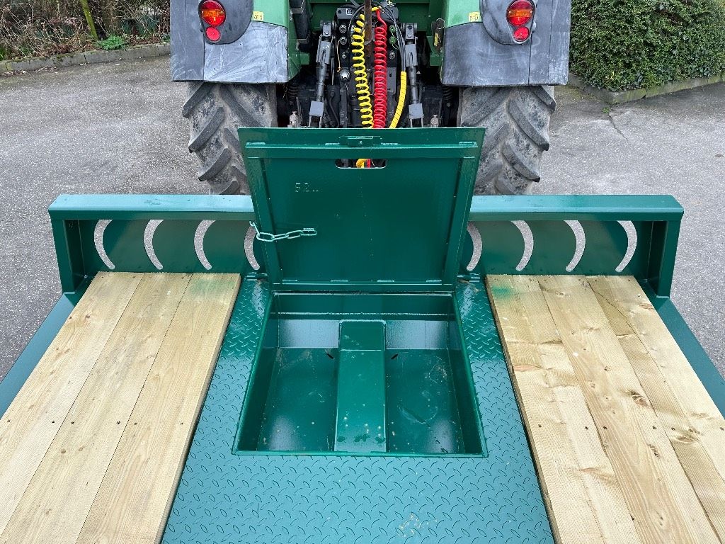 Palmse Trailer PT5750 oprijwagen machine transporter