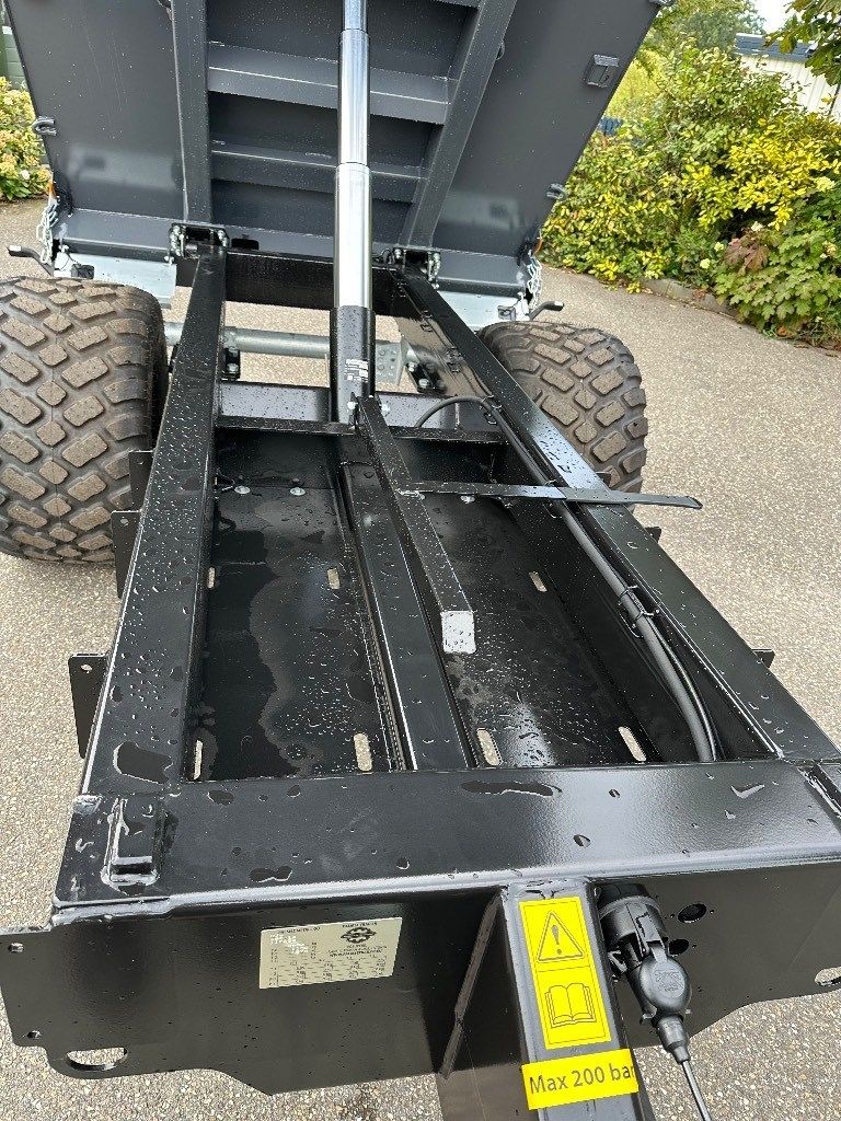 Palmse Trailer PT600E-1A bakkenwagen kipper dumper mobiele kraan