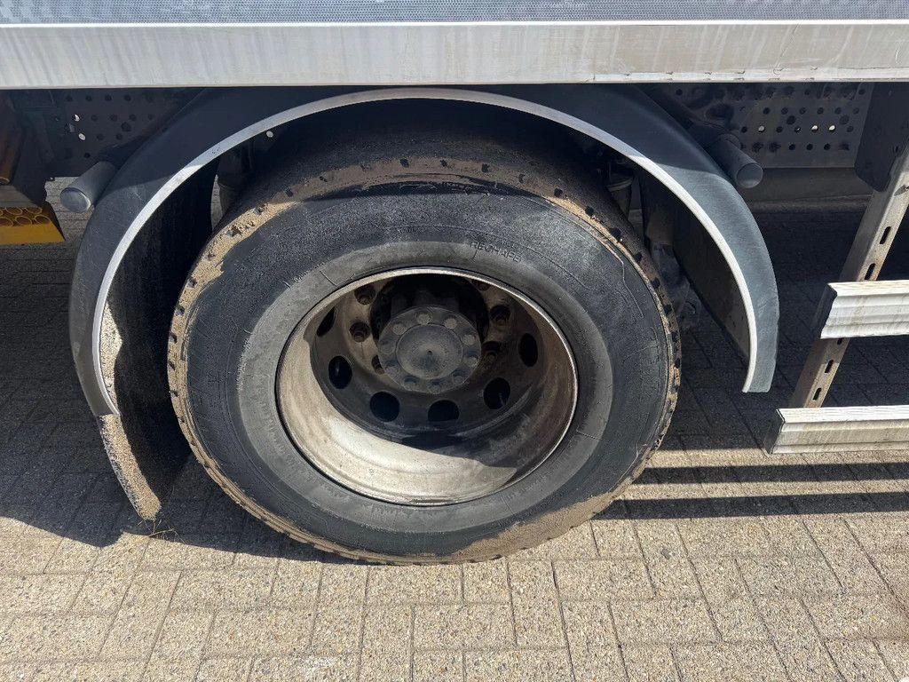 Mercedes-Benz Antos 1827 **BLUETEC 6-FRENCH TRUCK-8,70L BOX**