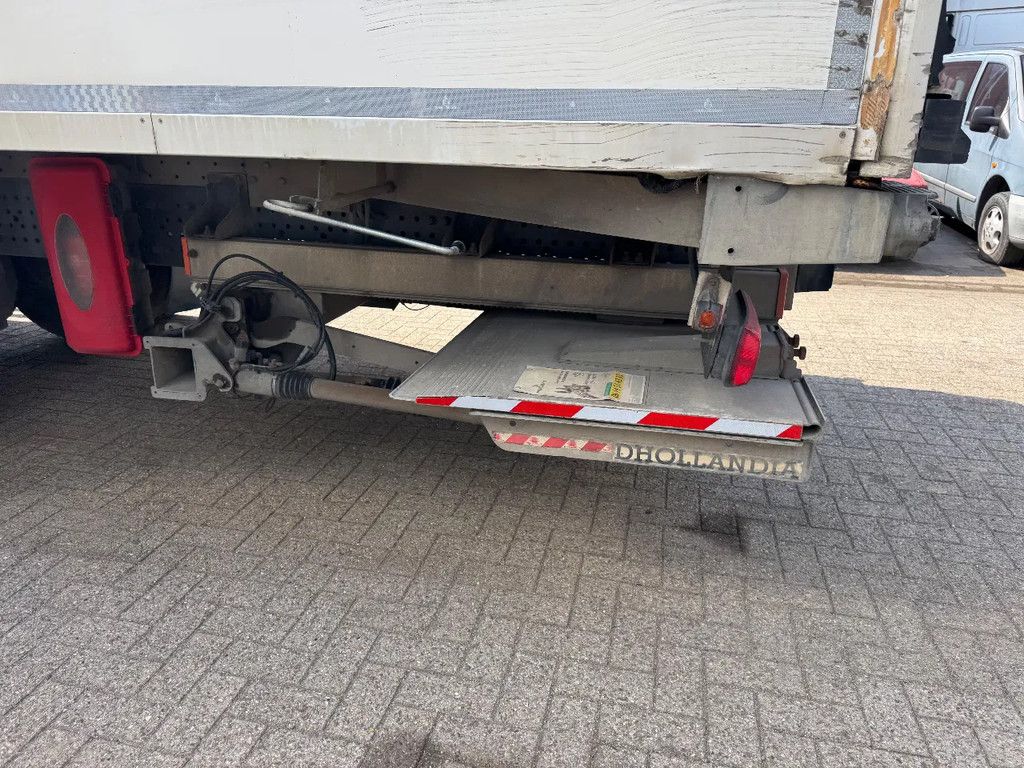 Mercedes-Benz Antos 1827 **BLUETEC 6-FRENCH TRUCK-8,70L BOX**