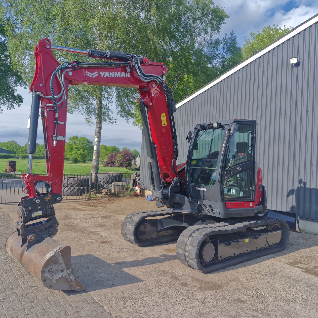 Yanmar SV100