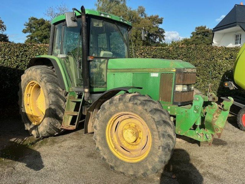 John Deere 6610