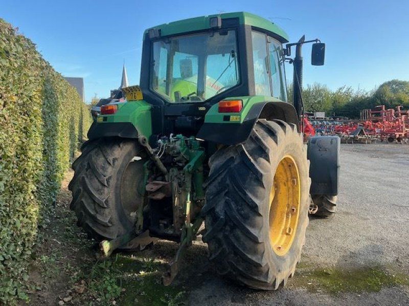 John Deere 6610