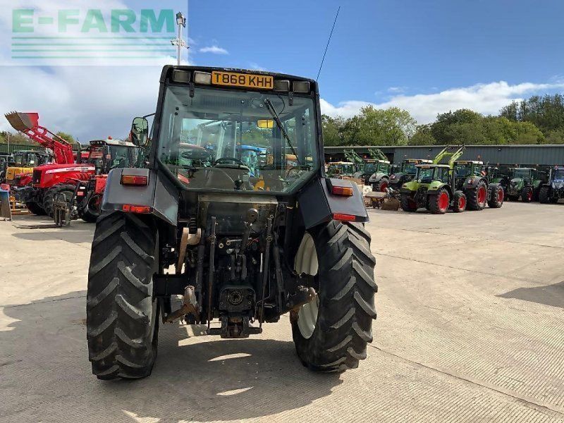 Valtra 6400 reverse drive  (st24155)