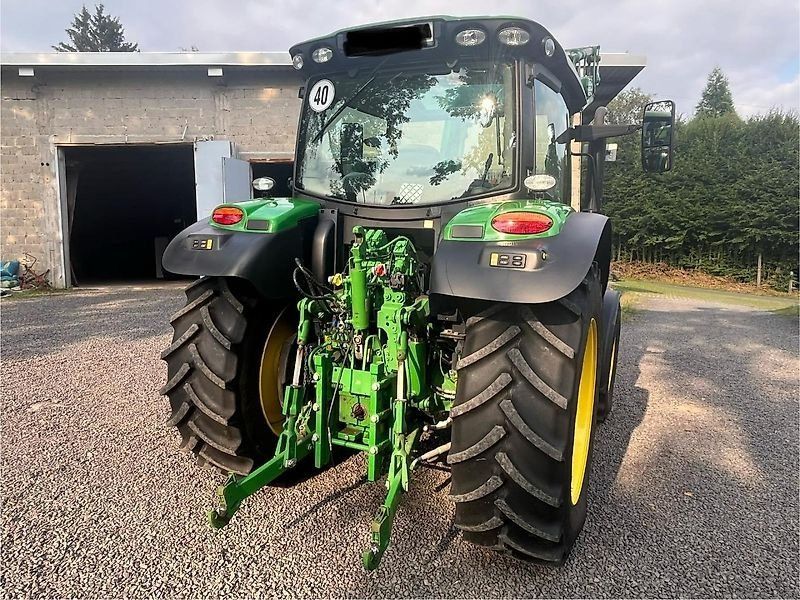 John Deere 6120R