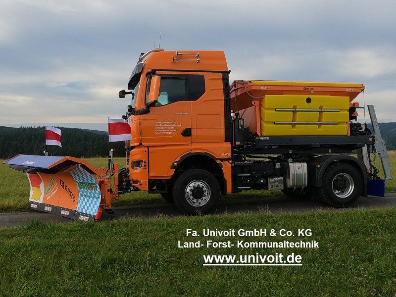 MAN TGX 18.520 Allrad Hydrodrive Winterdienst + Schneepflug + Streue