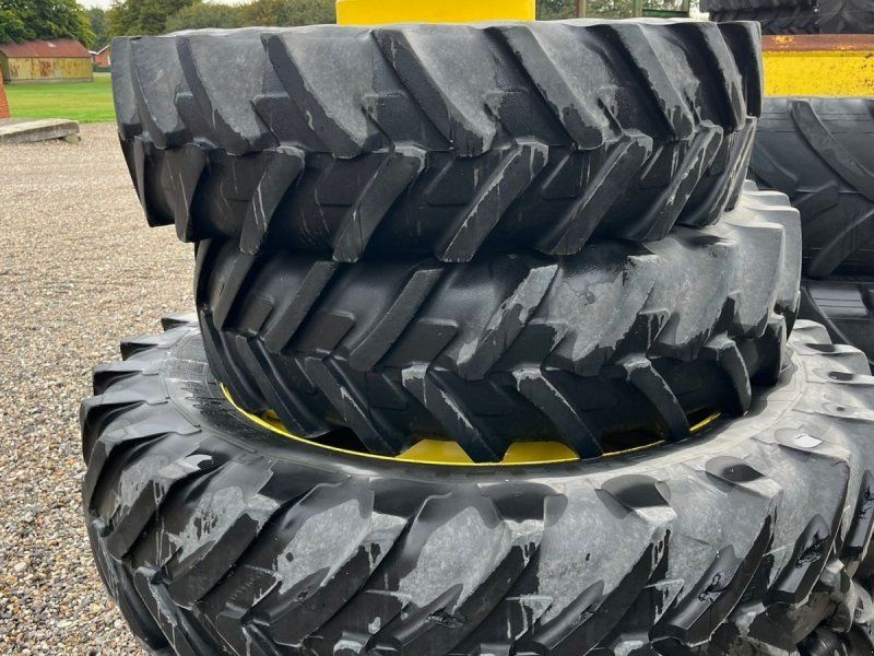 Michelin 420/80R46 + 380/85R30