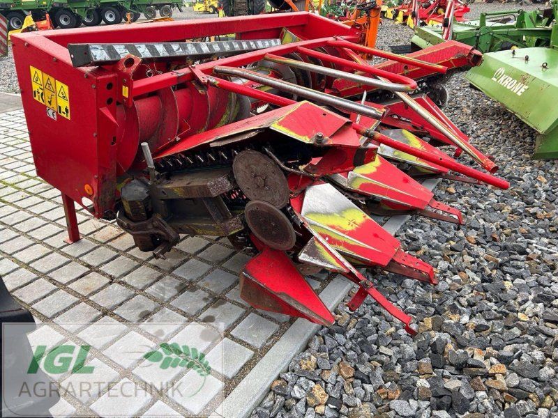Claas Maisgebiss 6 Reiher mit Case Aufnahme