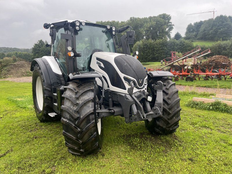 Valtra N175D mit Rüfa