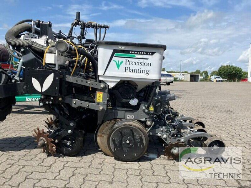 Agco PRECISION PLANTING 8 REIHEN