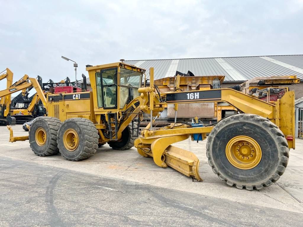 CAT 16H - 4 Tine Ripper / Good Overall Condition