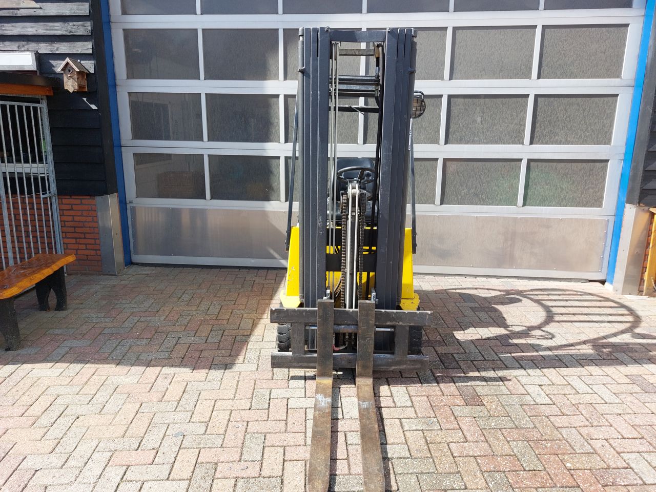Zeer compact 1-tons  tripl sideshif