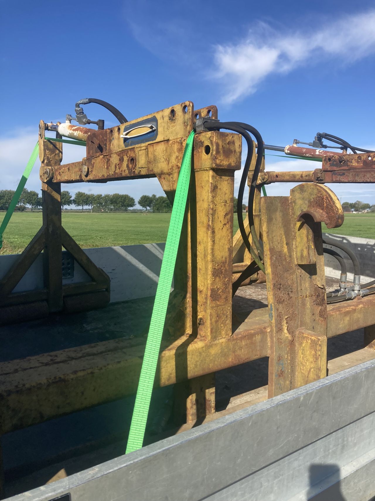 2 paks balenklem met Volvo aansluiting