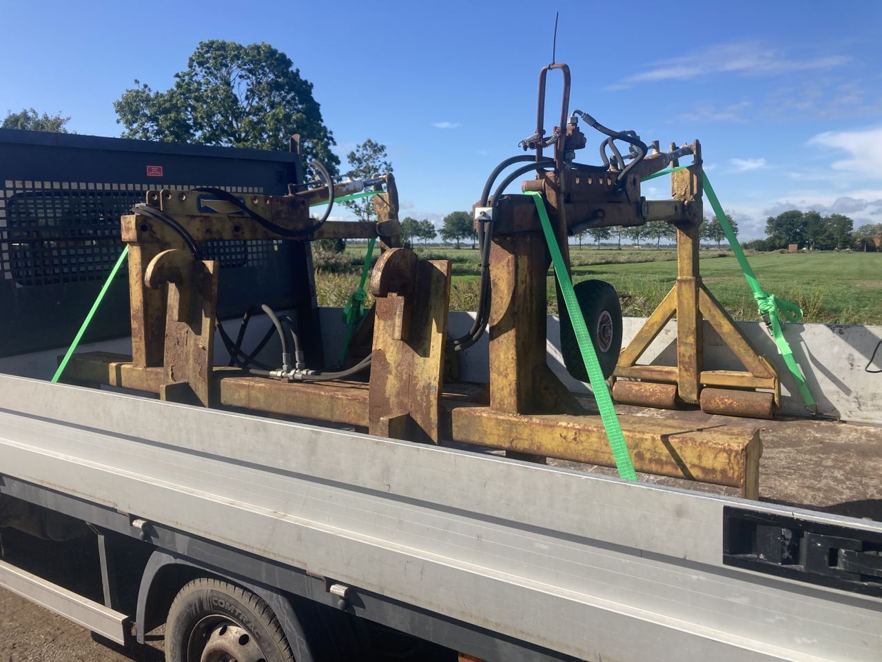 2 paks balenklem met Volvo aansluiting