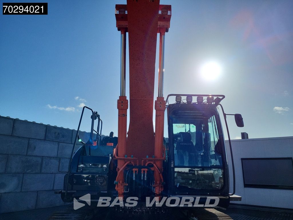 Hitachi ZX300 LC -6