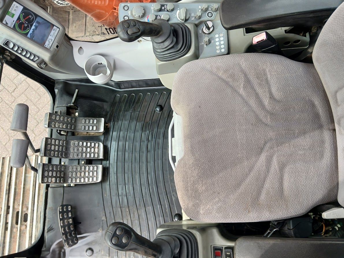 HItachi ZX210LC_-5B