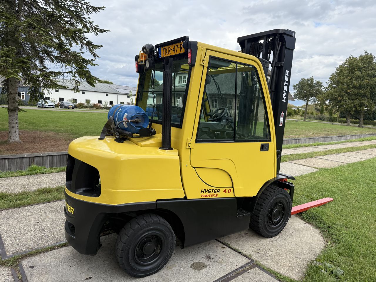 Hyster 4000KG LPG heftruck cabine 4 ventielen 7400uur BJ2012