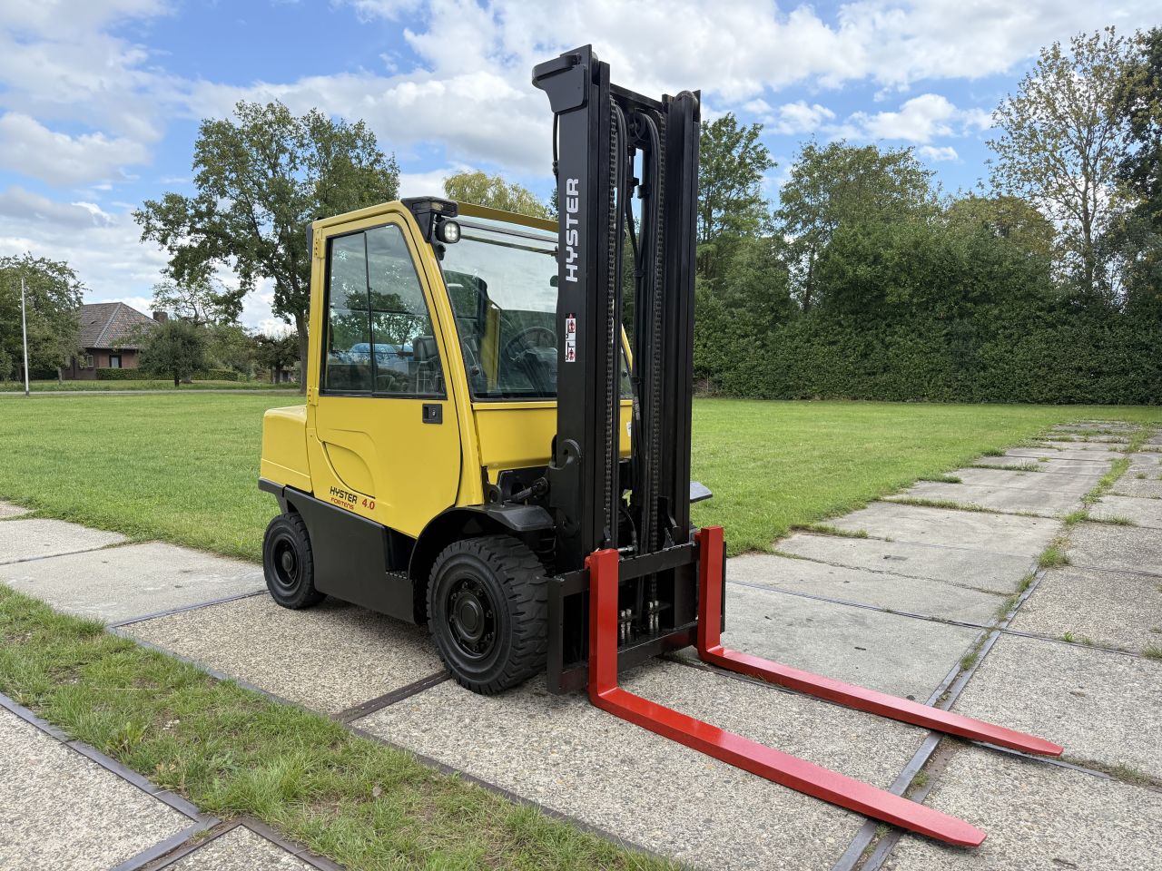 Hyster 4000KG LPG heftruck cabine 4 ventielen 7400uur BJ2012