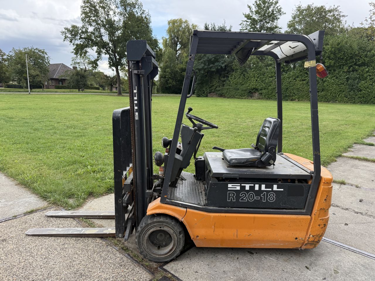 Inruil koopje ! Still R20-18 elektrische heftruck Sideshift 1.8t