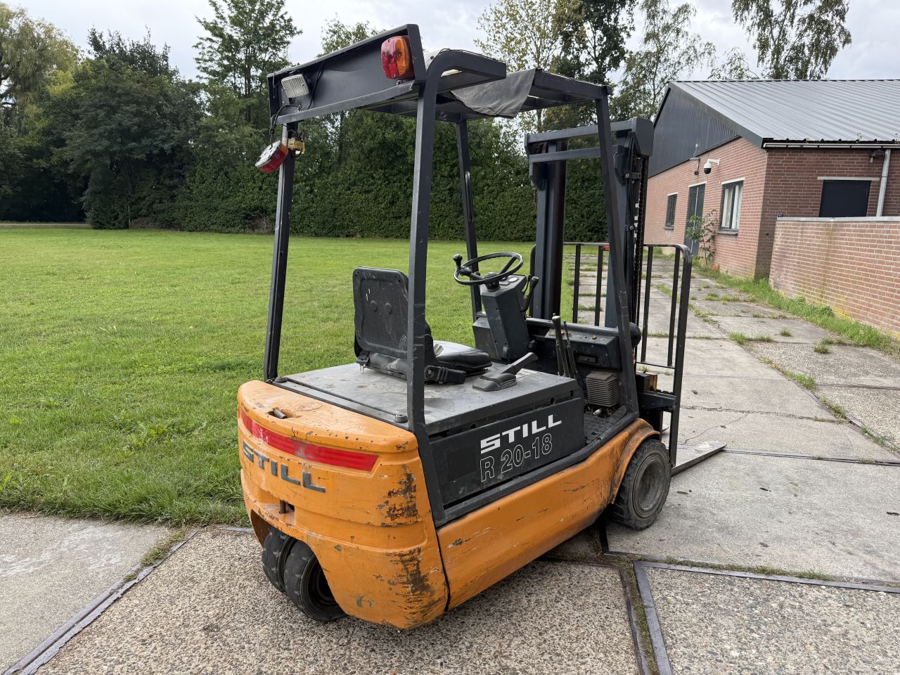 Inruil koopje ! Still R20-18 elektrische heftruck Sideshift 1.8t