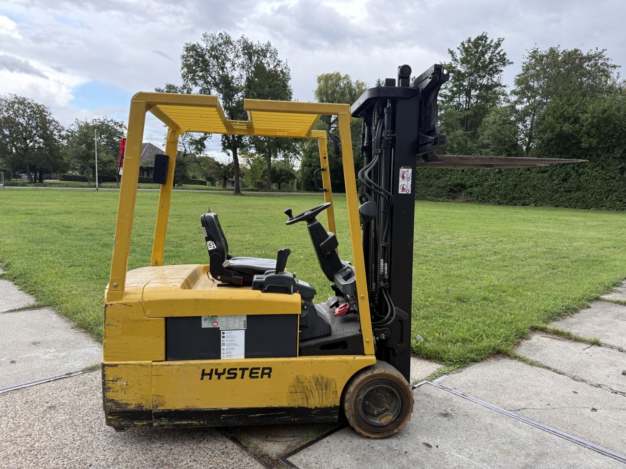 Hyster 2000KG elektrisch 3-delig Freelift Sideshift 48V