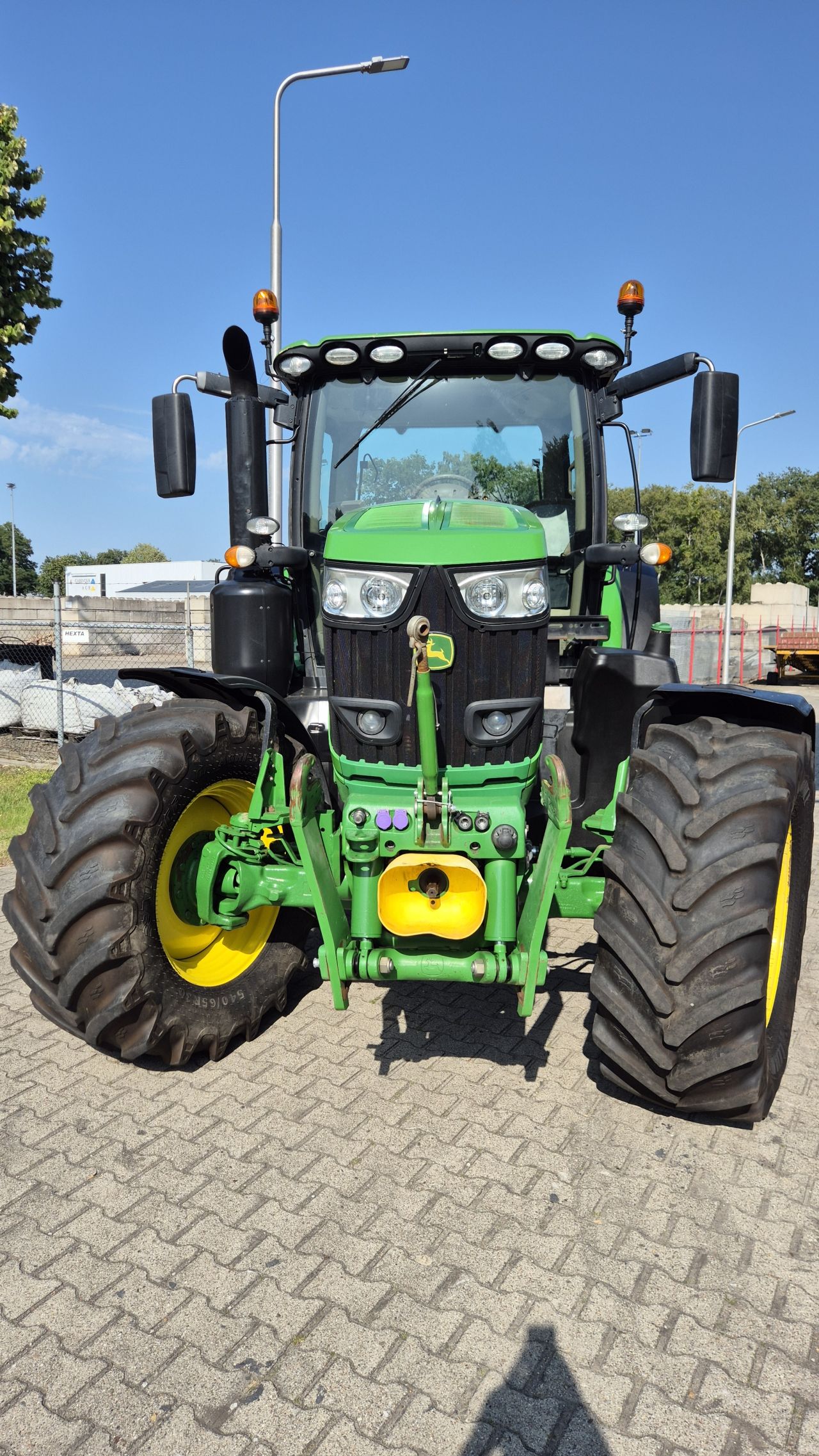 JOHN DEERE 6195R AP, 40Km/h, Lucht, Fronthef/PTO, AT-Ready, TLS,