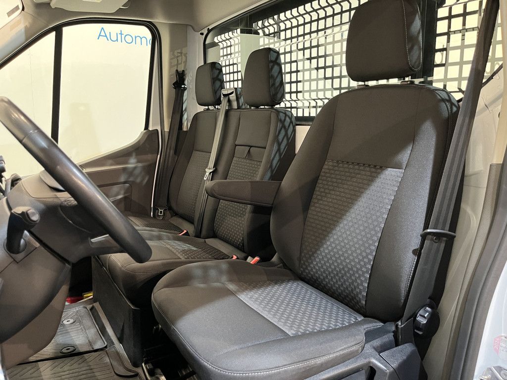 Ford Transit 2.0 TDCI L2 AWD 4X4 170 PK Open Laadbak / Euro 6 / Airco / Cruise Control / Trekhaak / Camera / 20.200 KM !!