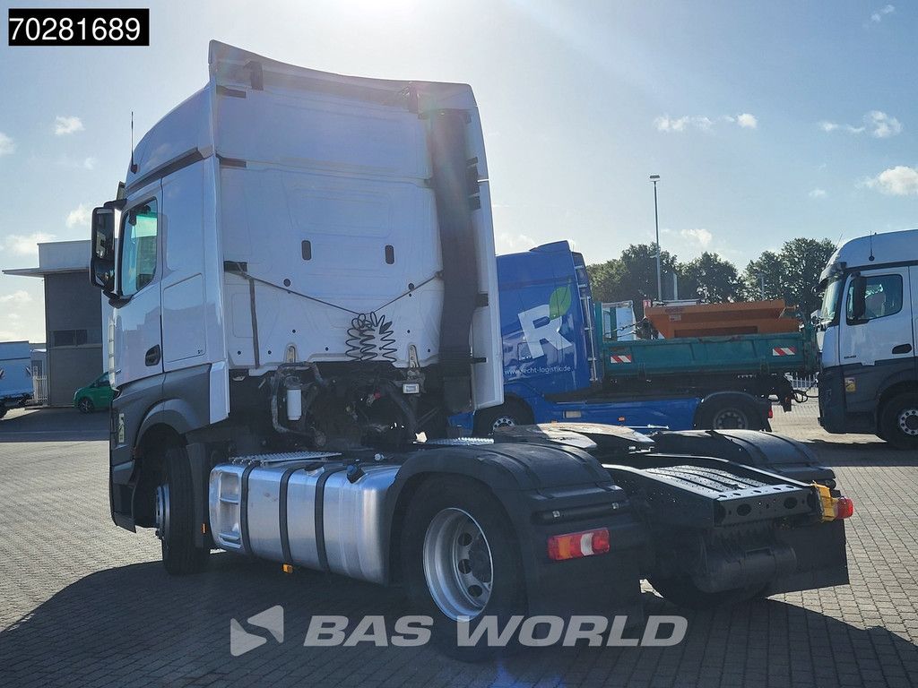 Mercedes Actros Actros 1851 4X2 BigSpace 2x Tanks