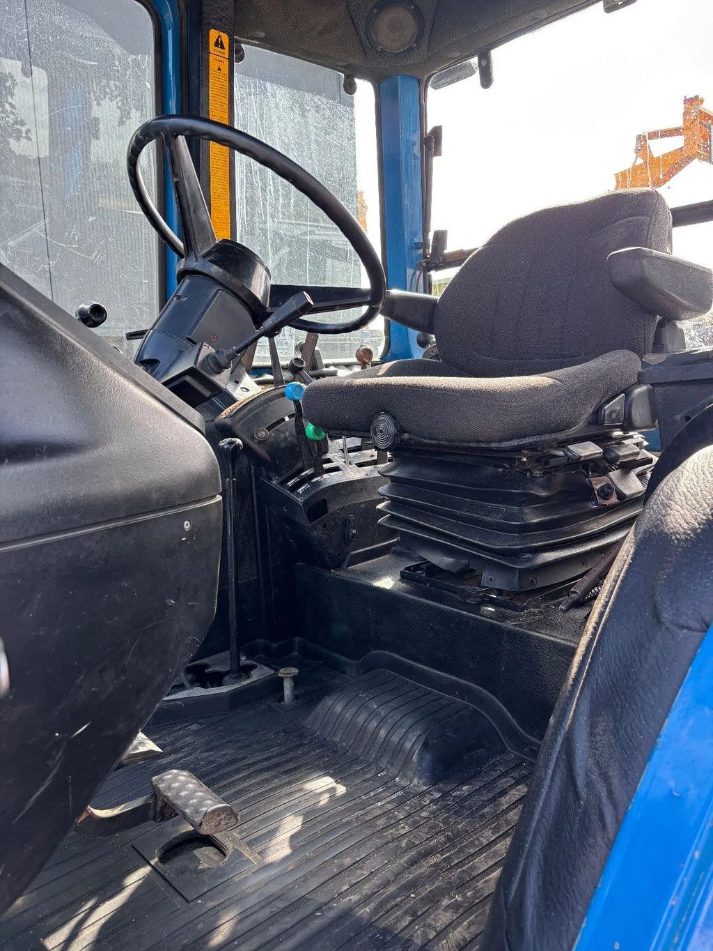 Ford 7810