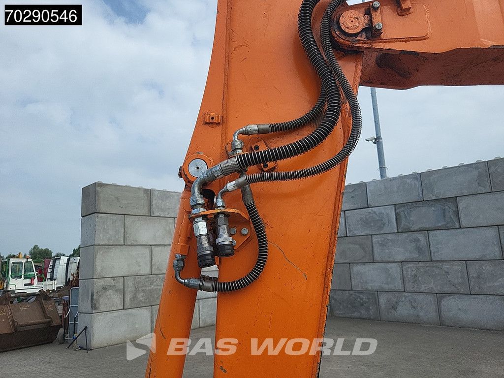 Doosan DX63-3