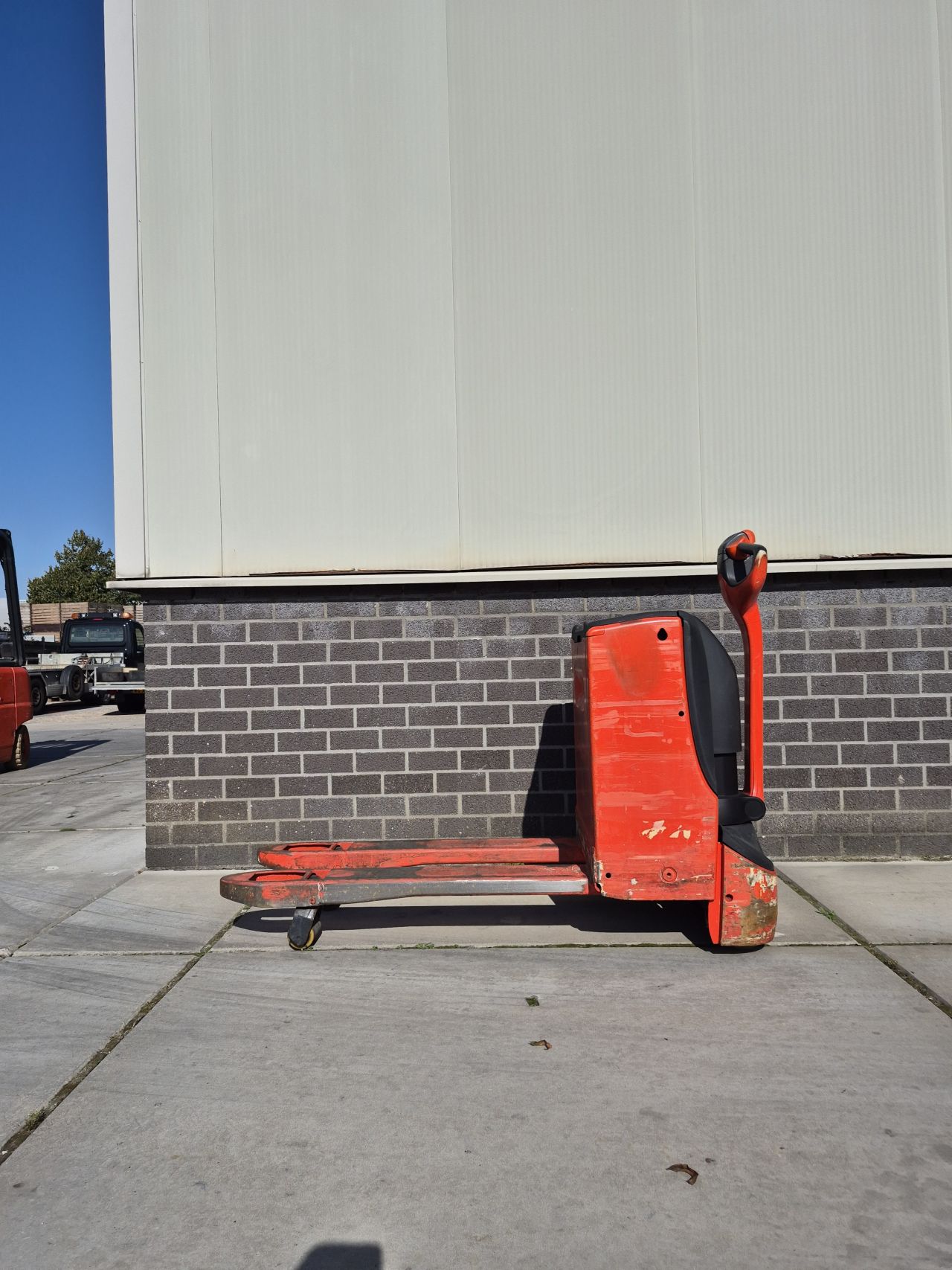 Linde T18 bj 2013 accu bj 2016 1598 uur