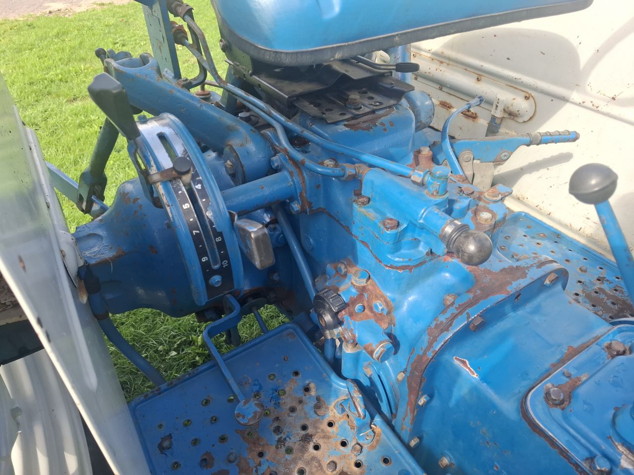 Ford 4600