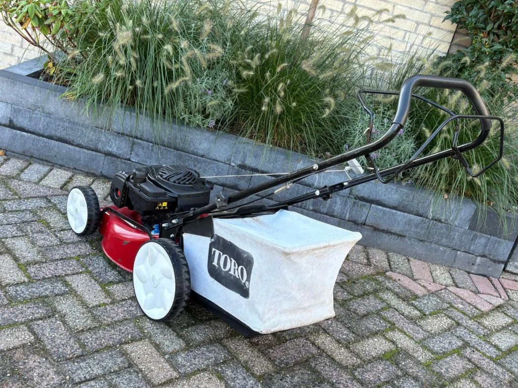 Toro gebruikte grasmaaier met aandrijving met opvang