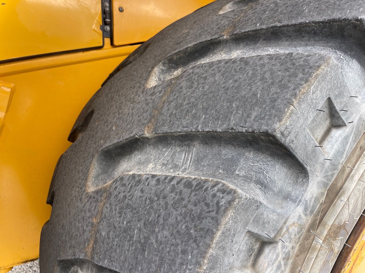 Volvo L350H CDC + Lock up