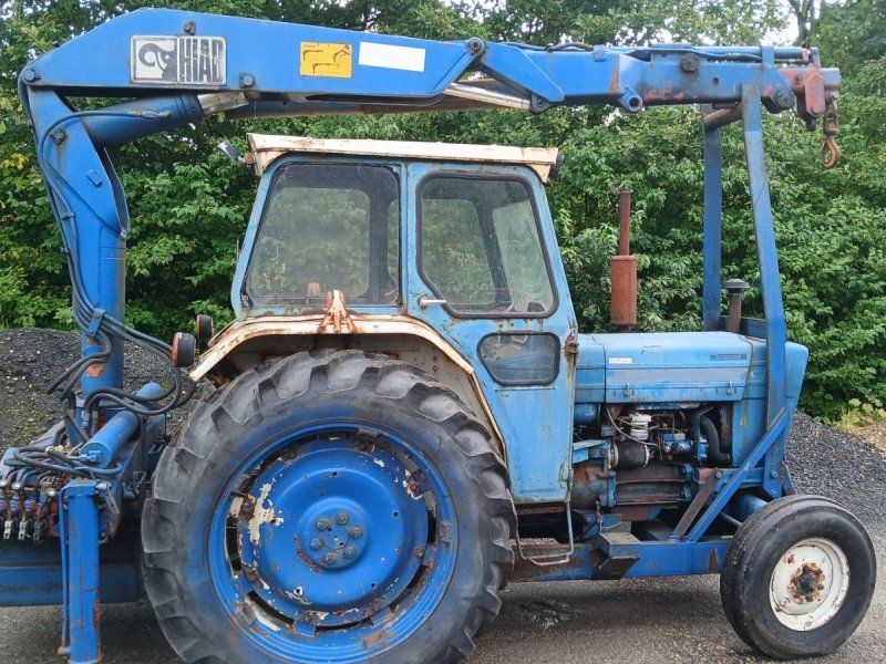 Ford 4000 med HIAB kran
