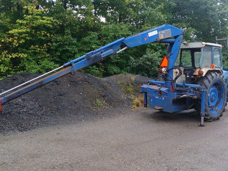 Ford 4000 med HIAB kran
