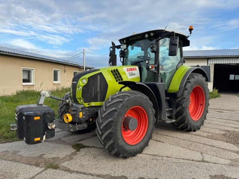 Claas Arion 660 CMatic