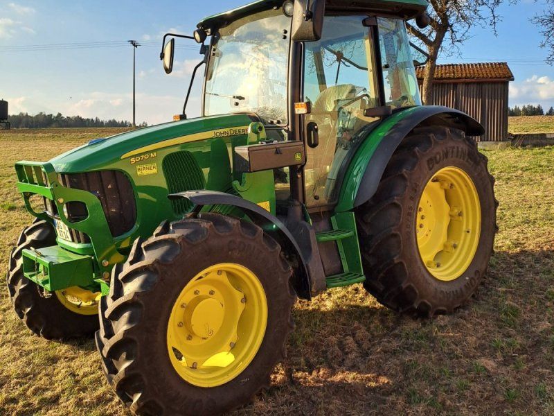 John Deere 5070M 47900€