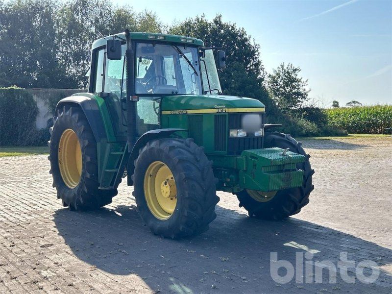 John Deere 6610