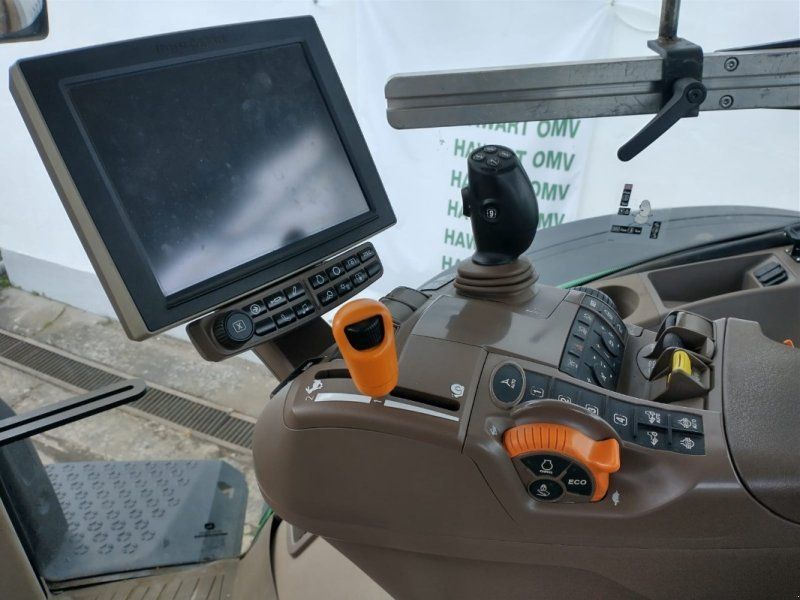 John Deere 8320R