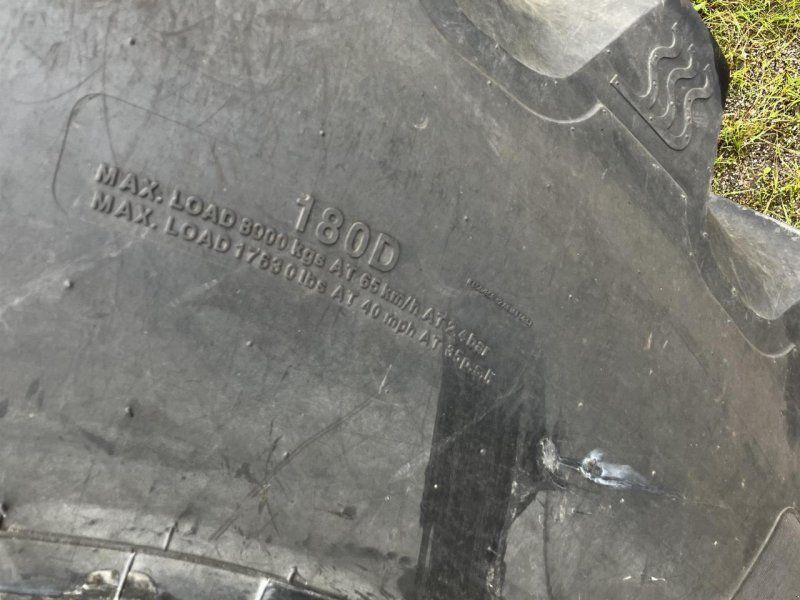 BKT 650/85R42 IF