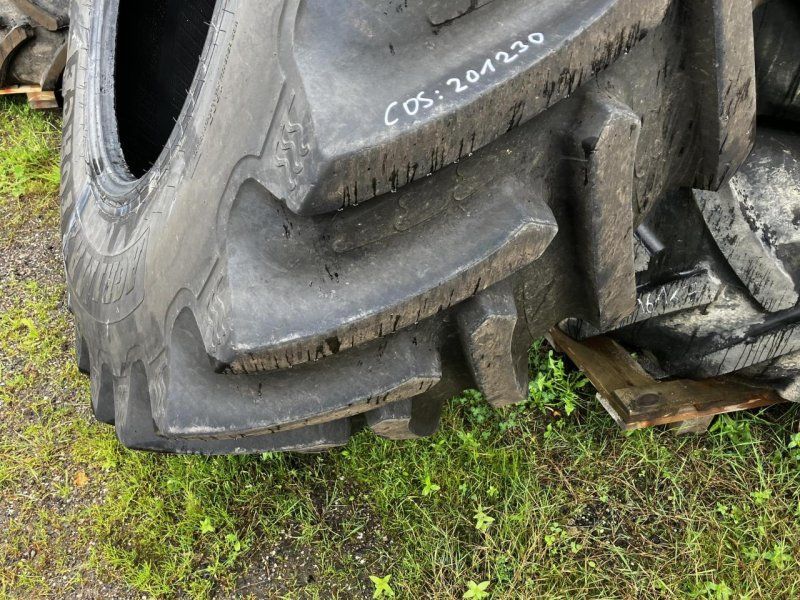 BKT 650/85R42 IF