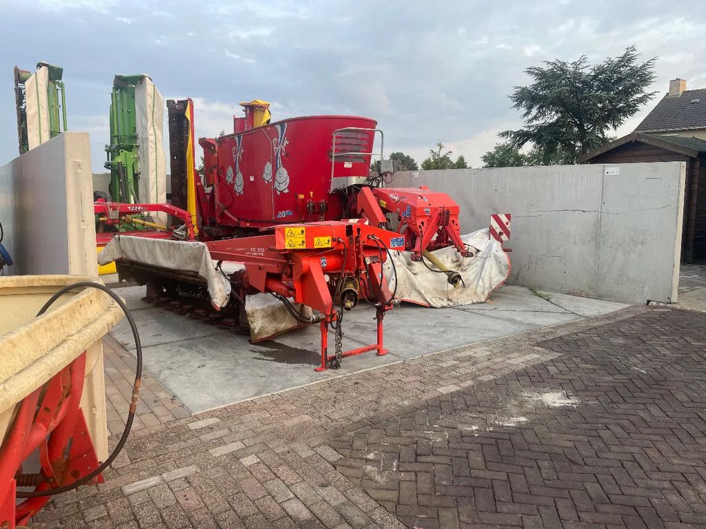 Kuhn FC 313 F lift control