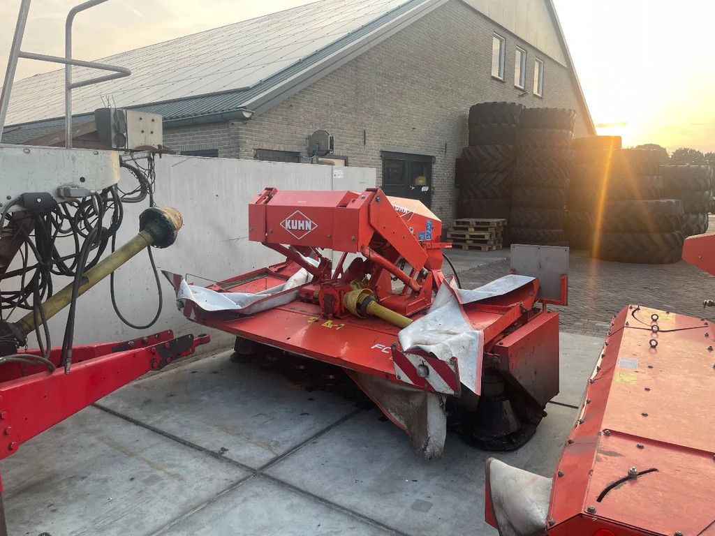 Kuhn FC 313 F lift control