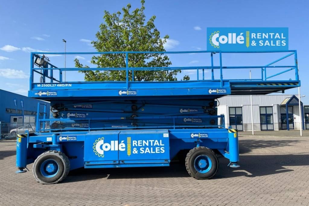 Holland Lift M 250 DL 27 | 2003